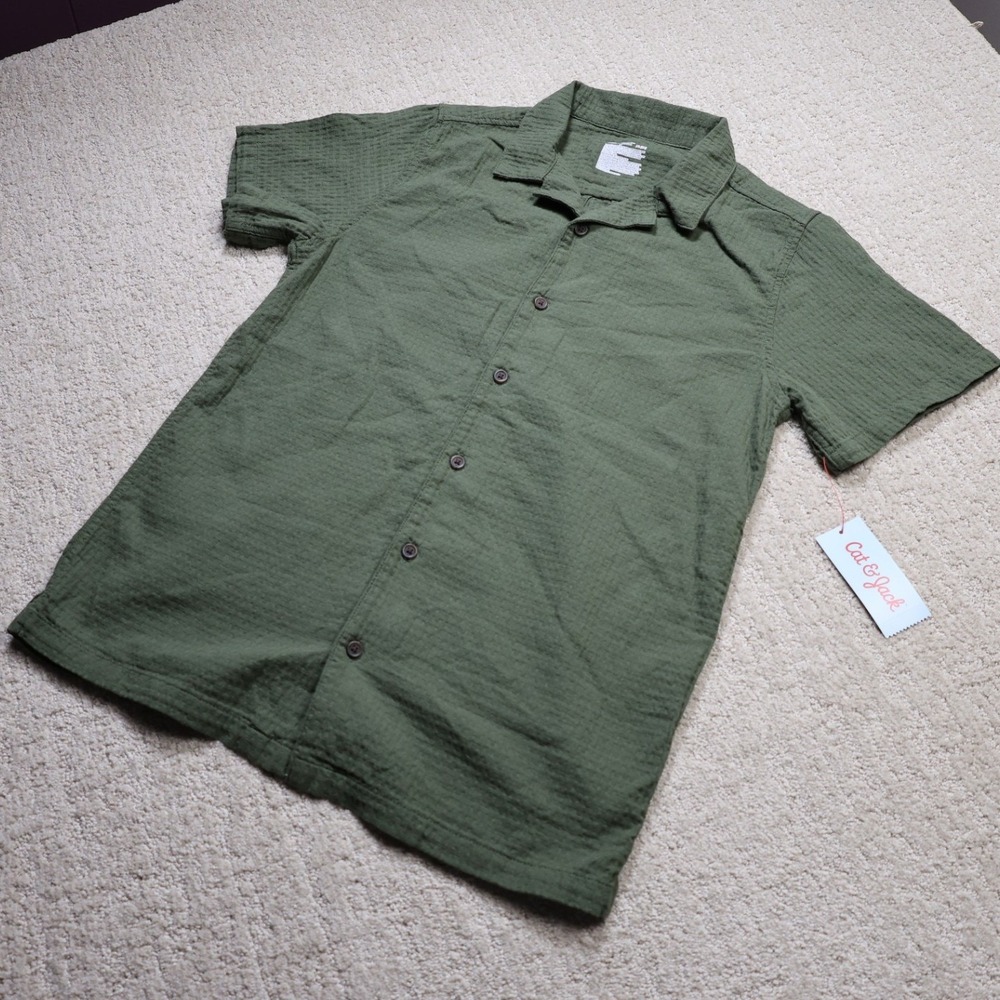 Cat & Jack Boys XL 14 Olive Green Gauze Short Sleeve Button Down Shirt NWT